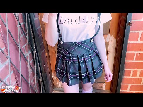 ❤️ Nxënëse thith karin e saj thellë dhe qihet në vend të klasave. ❤️❌ Porno në sq.dreamlandpassionfever.ru ﹏